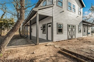 Building Photo - 3935 John Sharp Pkwy