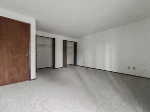 Building Photo - 14327 123rd Ave NE