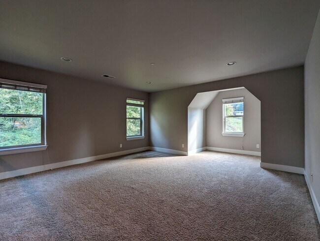 Foto del edificio - 5 br, 3 bath House - 7406 NE 202nd Pl