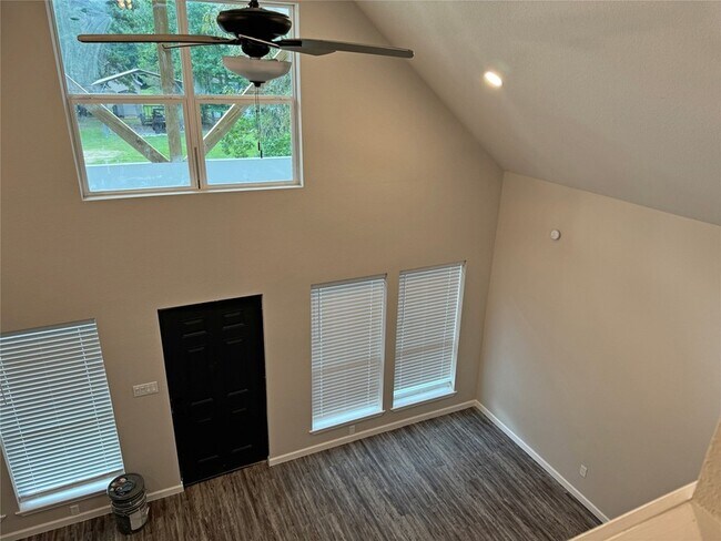 Foto del edificio - 60 Acorn Ln Dr