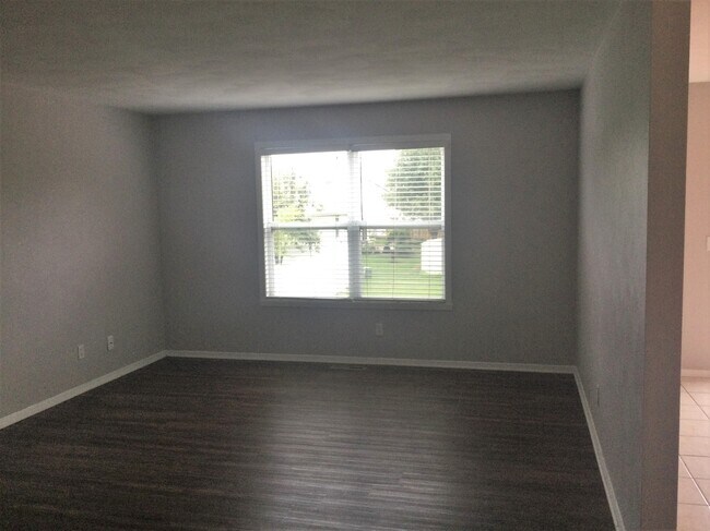 Building Photo - 4214 Hearthstone Avenue