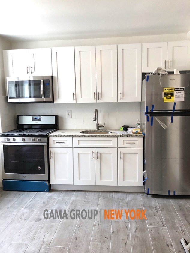 Foto principal - 8313 3rd Ave