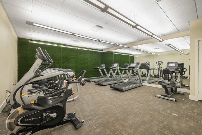 Building Photo - The Trails of Redmond