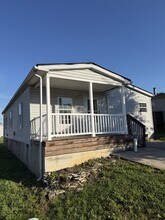 Building Photo - 212 Pulliam Dr