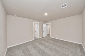 Building Photo - 32307 Fly Fish Wy