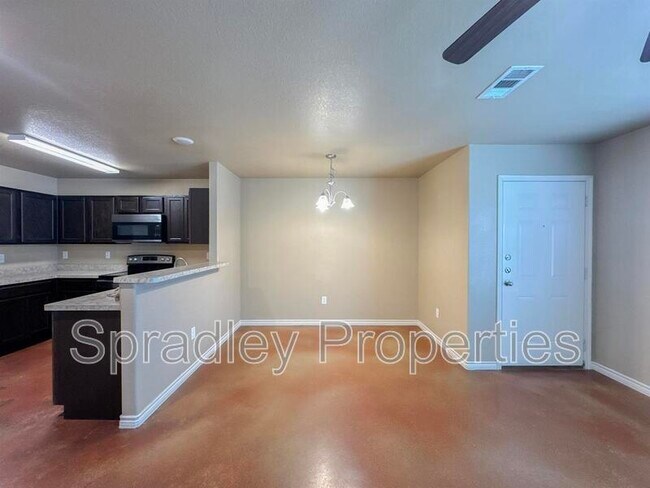 Building Photo - 1513 Chance Ct