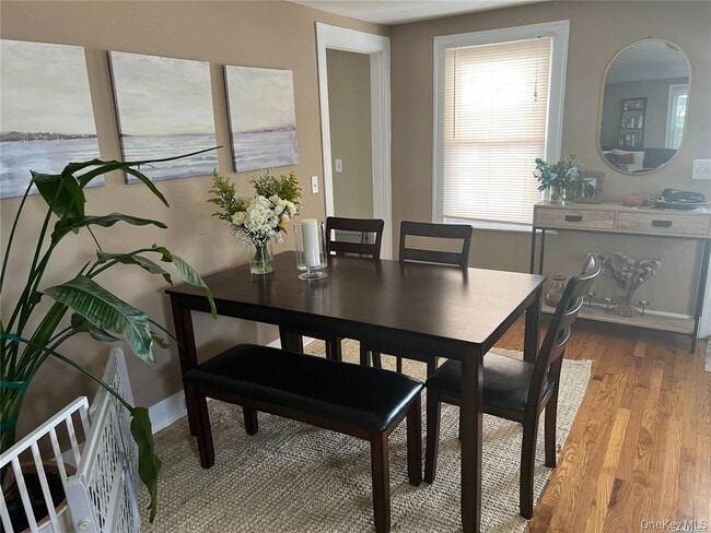 Building Photo - 58 Floyd Pl