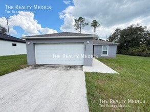 Building Photo - 13981 SW 27 Ct Rd