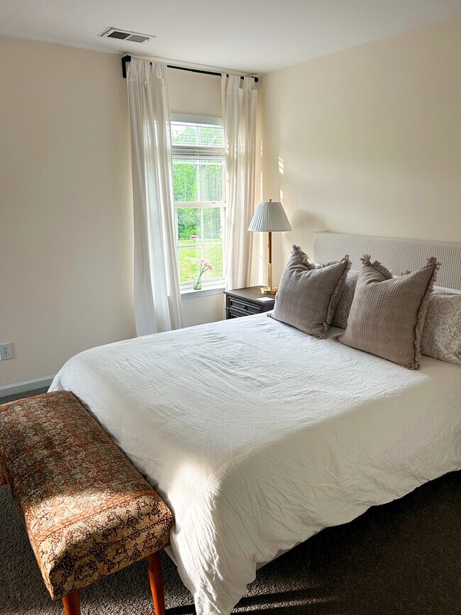 Dormitorio 1 en la planta superior - 325 Hancock Union Ln