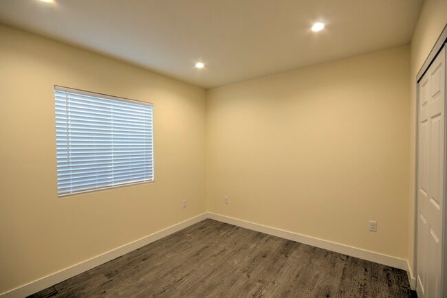 Foto del edificio - 14604 Cohasset St