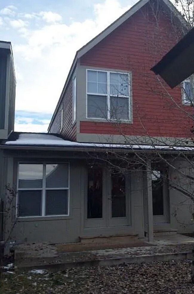 Foto del edificio - Open Floorplan Townhouse