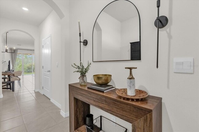 Building Photo - 110 Reena Dr