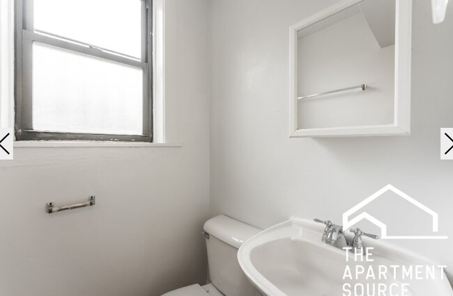 Building Photo - 2520 N Kedzie Blvd