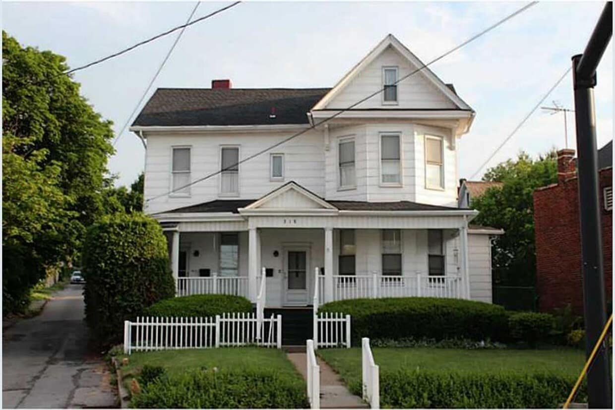 318 Center Ave, Butler, PA 16001 House Rental in Butler, PA