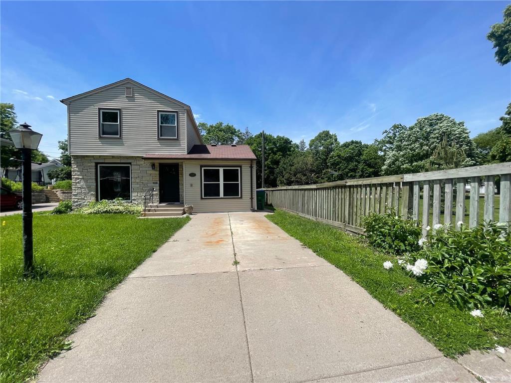 Foto principal - 2910 Vernon Ave S