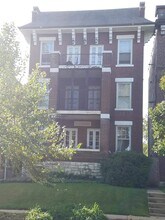 Building Photo - 5778 Pershing Ave