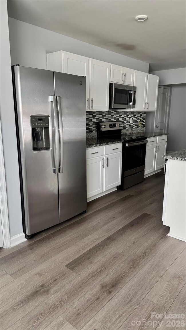 Building Photo - 1008 Skipjack Ln