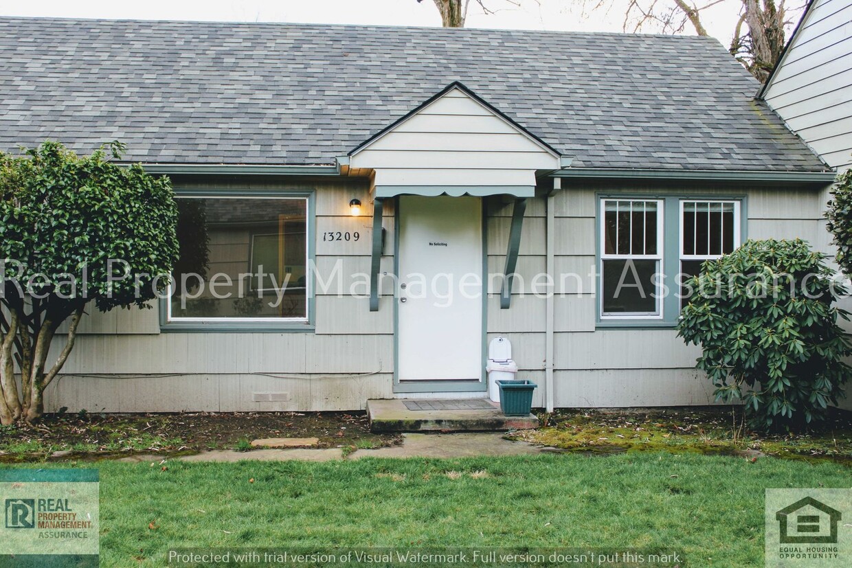 Primary Photo - 11975 SW 2nd St