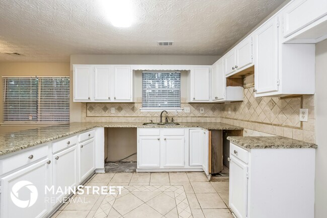 Building Photo - 430 Standing Rock Dr