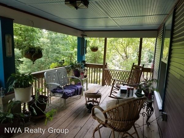 Foto del edificio - 3 br, 2 bath House - 700 E. Spruce Street