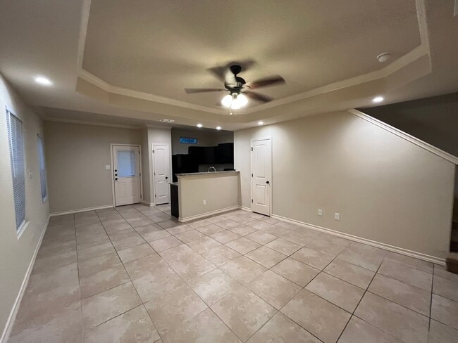 Building Photo - 7026 Lakeview Dr.