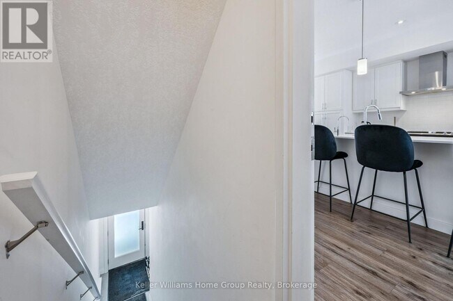 Photo du bâtiment - 4 Duggan Ln