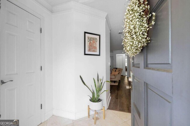 Foto del edificio - 55 St Claire Ln NE