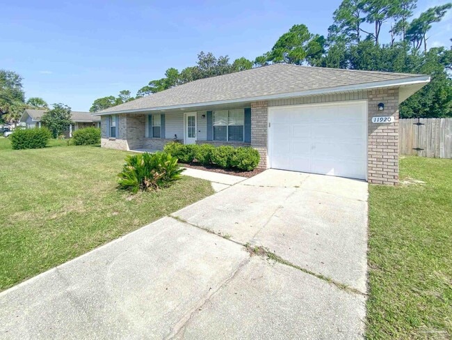 Foto del edificio - 11920 Longwood Dr