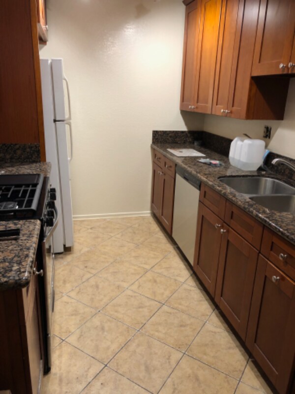 Foto principal - 1670 Manning Ave