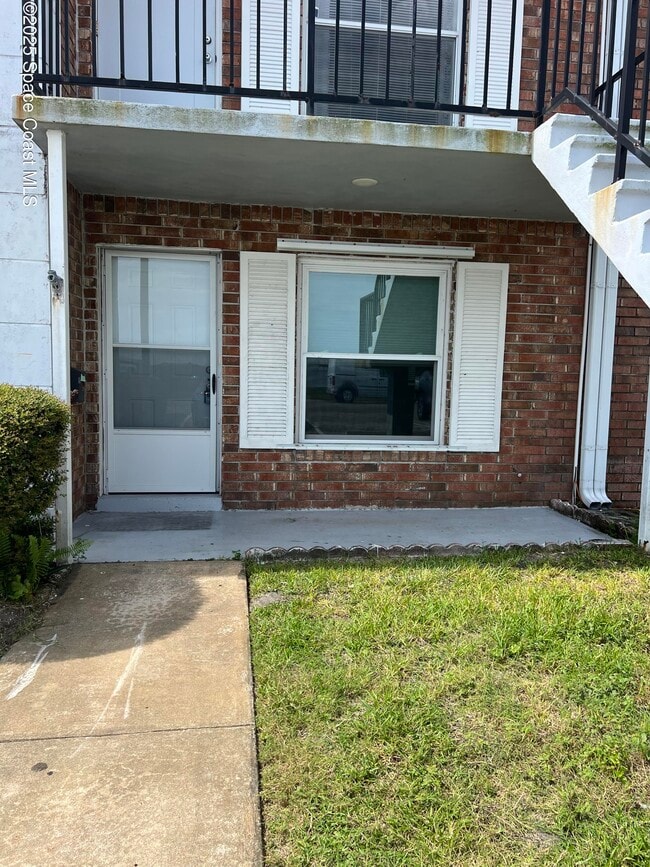 Building Photo - 190 E Olmstead Dr