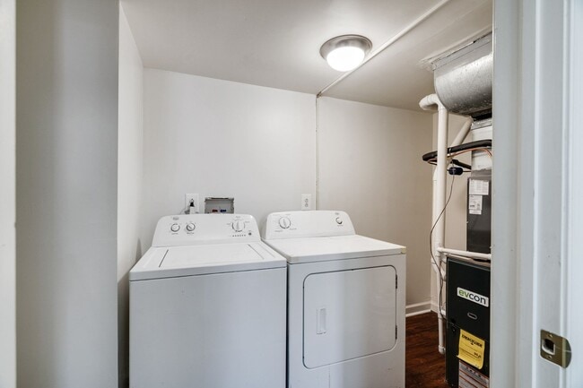 Foto del edificio - 4102 Ogden St