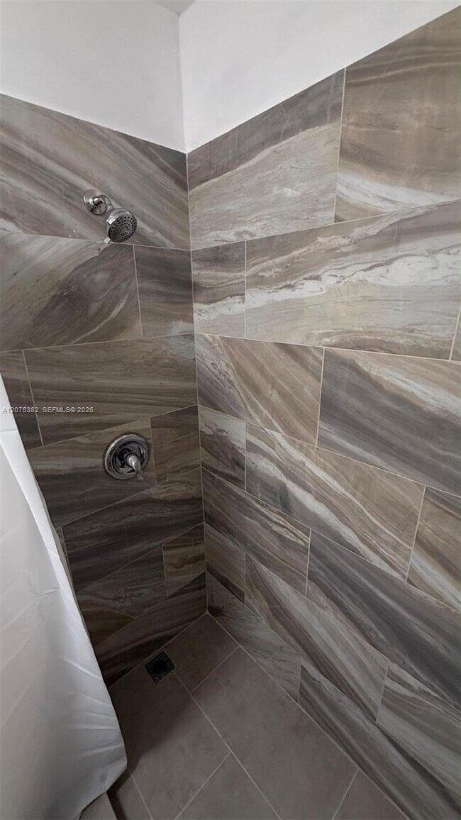Foto del edificio - 7411 SW 152nd Ave