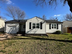 Building Photo - 118 Nichols St