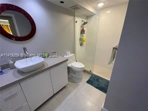 Foto del edificio - 2 br, 2 bath House - 2201 Brickell Ave Apt 16
