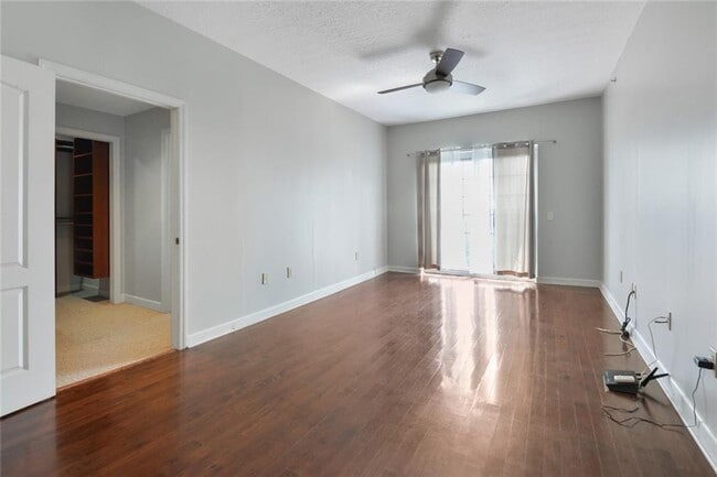 Building Photo - 195 14th St NE