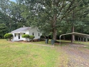 Building Photo - 2040 Carl Dr