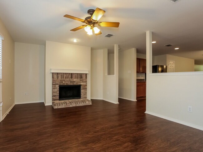 Foto del edificio - 16404 Cowboy Trail