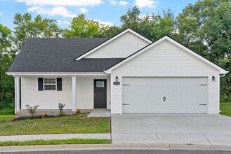 Building Photo - 314 Pepper Ct