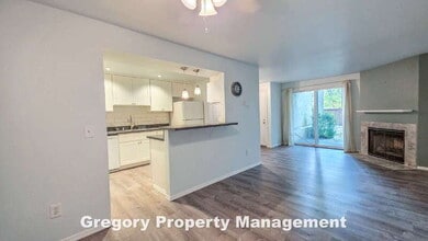 Building Photo - 9474 Woodinville Redmond Rd NE