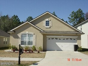 Building Photo - 1042 Briarcreek Rd