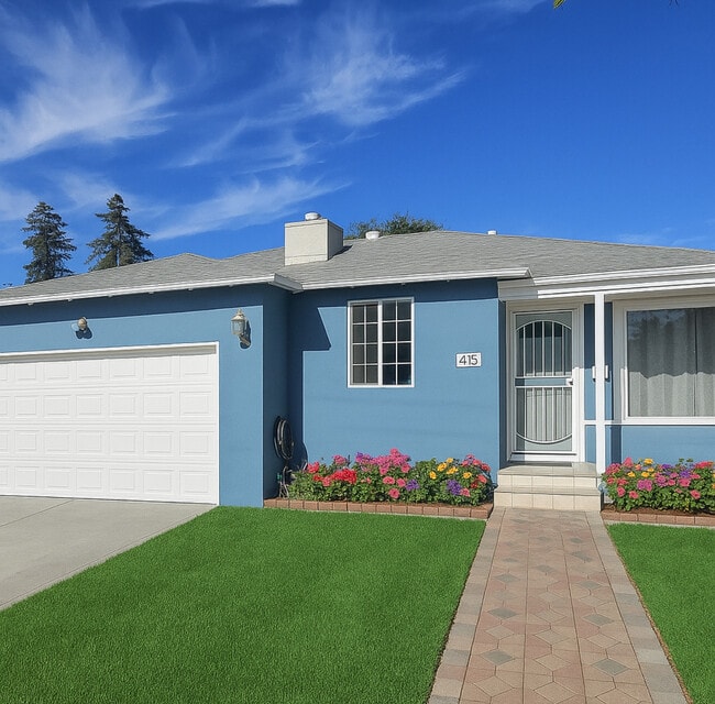 Building Photo - 415 Wisteria Dr