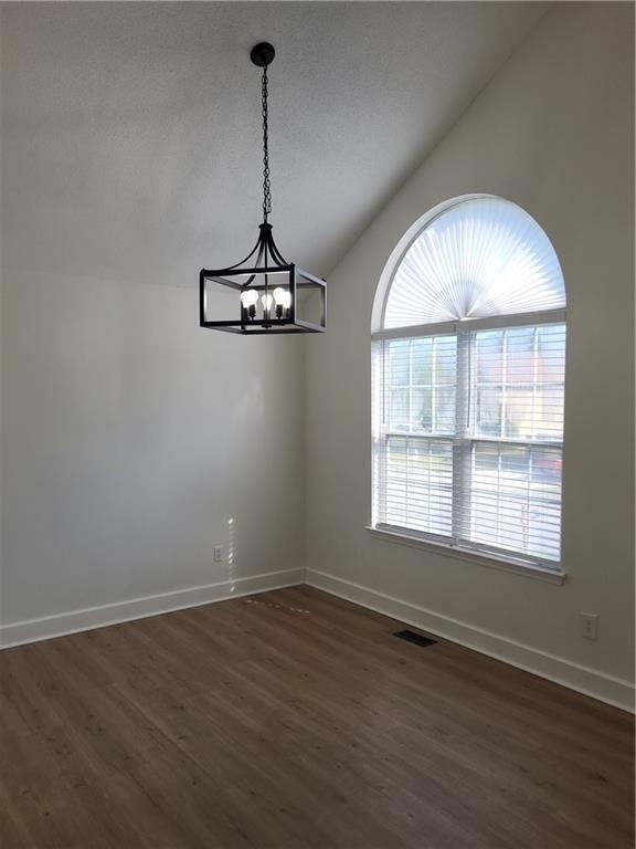 Foto del edificio - 4063 Five Oaks Ct