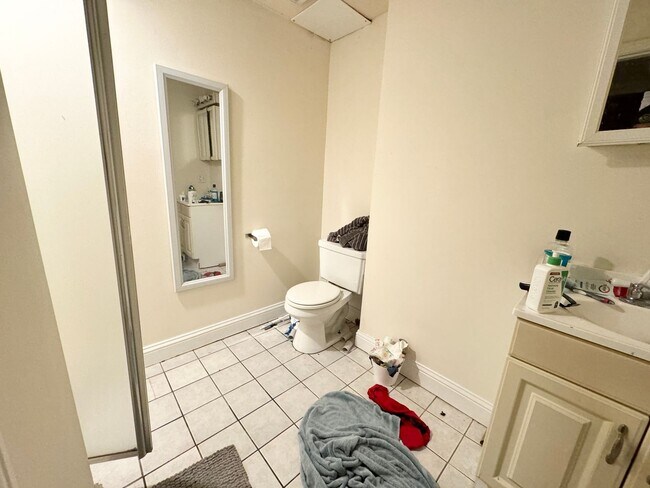 Foto del edificio - CENTRAL AIR ~ FENWAY 5 BED/3 BATH RIGHT ON GAINSBOROUGH ST. FOR 9/1/26