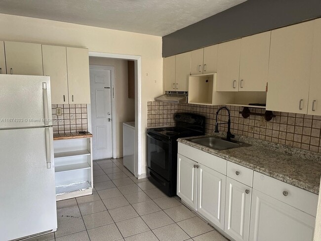 Foto del edificio - 3980 SW 51st St