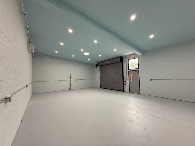Foto del edificio - 2714 Mathews St