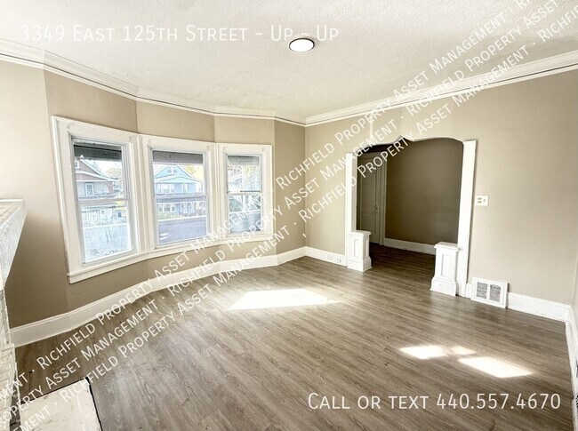 Building Photo - 3349 E 125th St