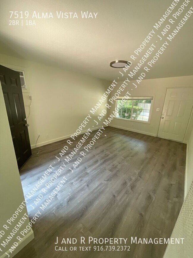 Building Photo - 7519 Alma Vista Wy