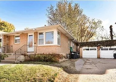 Photo - 441 N 39th St Apartment