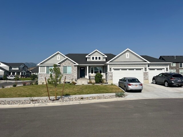 Residence - 6584 W Valynn Dr