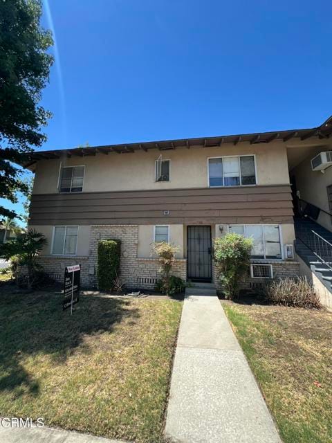 Building Photo - 137 S Barranca Ave
